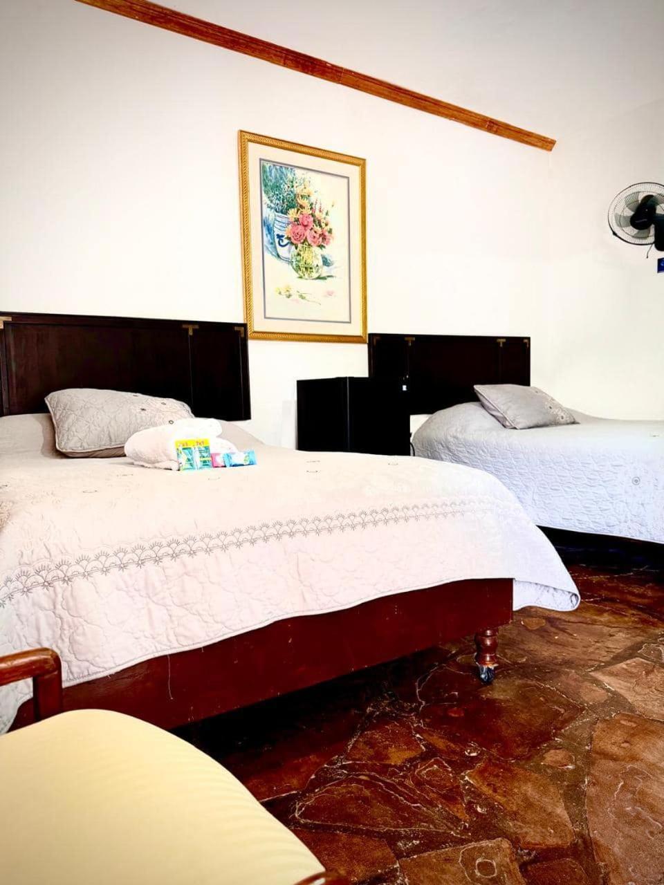 La Casita Inn Bustamante Kültér fotó
