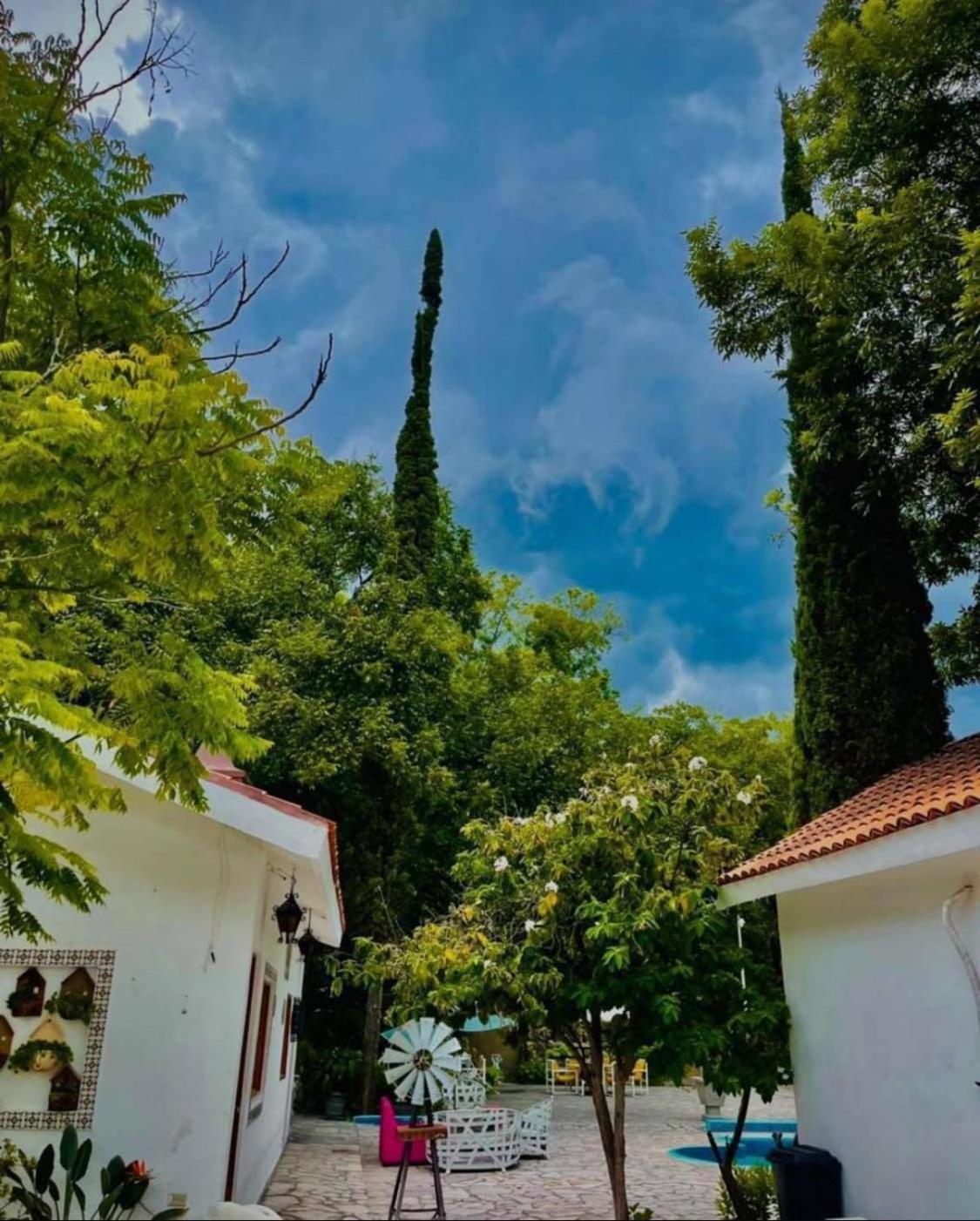 La Casita Inn Bustamante Kültér fotó